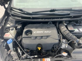Hyundai I30 1.6 CRDI NAVI , снимка 16
