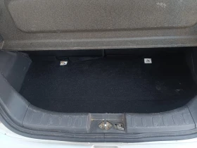 Nissan Pixo, снимка 15
