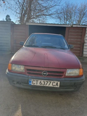 Opel Astra, снимка 1