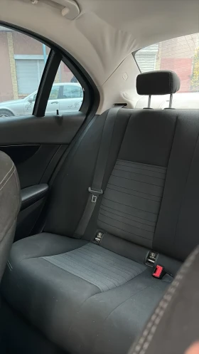 Mercedes-Benz C 200, снимка 8