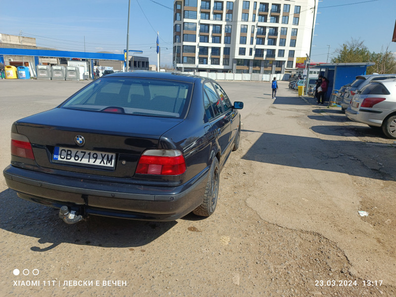 BMW 523 Е39 170кс ГИ, Автоматик, снимка 4 - Автомобили и джипове - 45799347
