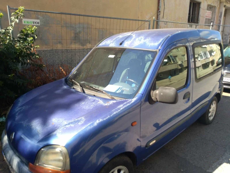 Renault Kangoo, снимка 2 - Автомобили и джипове - 47384393