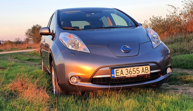 Nissan Leaf  24kWh, снимка 9 - Автомобили и джипове - 49122212