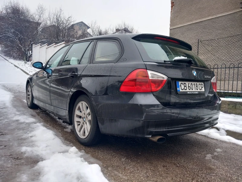 BMW 320, снимка 5 - Автомобили и джипове - 48477984