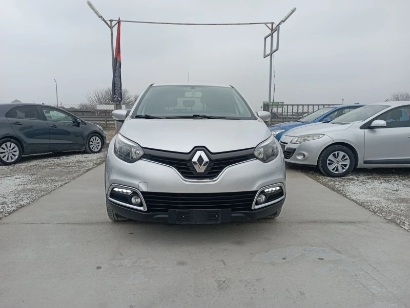 Renault Captur 1.5 DCI, Нави, Италия , снимка 2 - Автомобили и джипове - 49285397