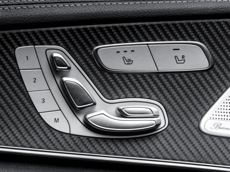 Mercedes-Benz AMG GT 53/4MATIC/CARBON/V8 STYLE/BURM/360/NIGHT/MULTIBEAM, снимка 8 - Автомобили и джипове - 51420705