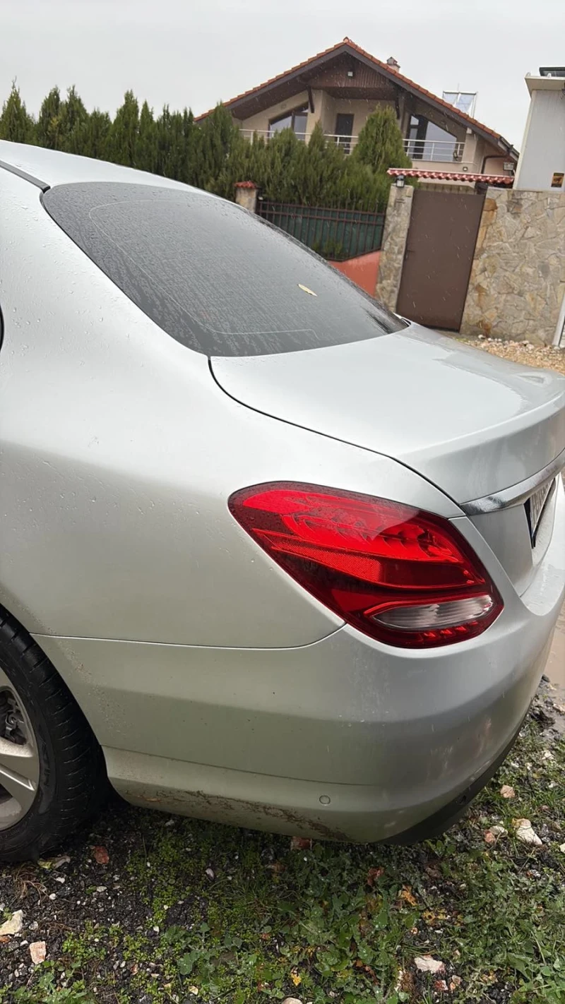 Mercedes-Benz C 200, снимка 7 - Автомобили и джипове - 52354461