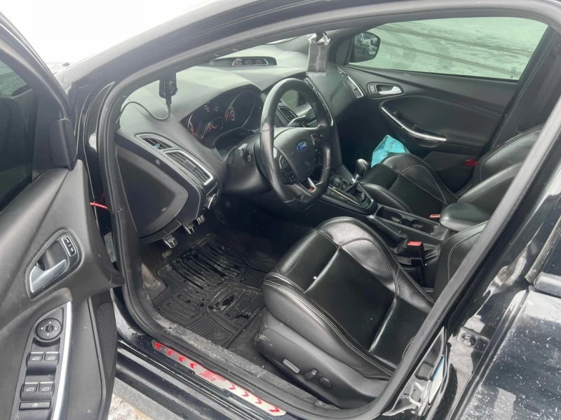 Ford Focus * ST * CARFAX * БЕЗ ПЪРВОНАЧАЛНА ВНОСКА, снимка 5 - Автомобили и джипове - 52972851