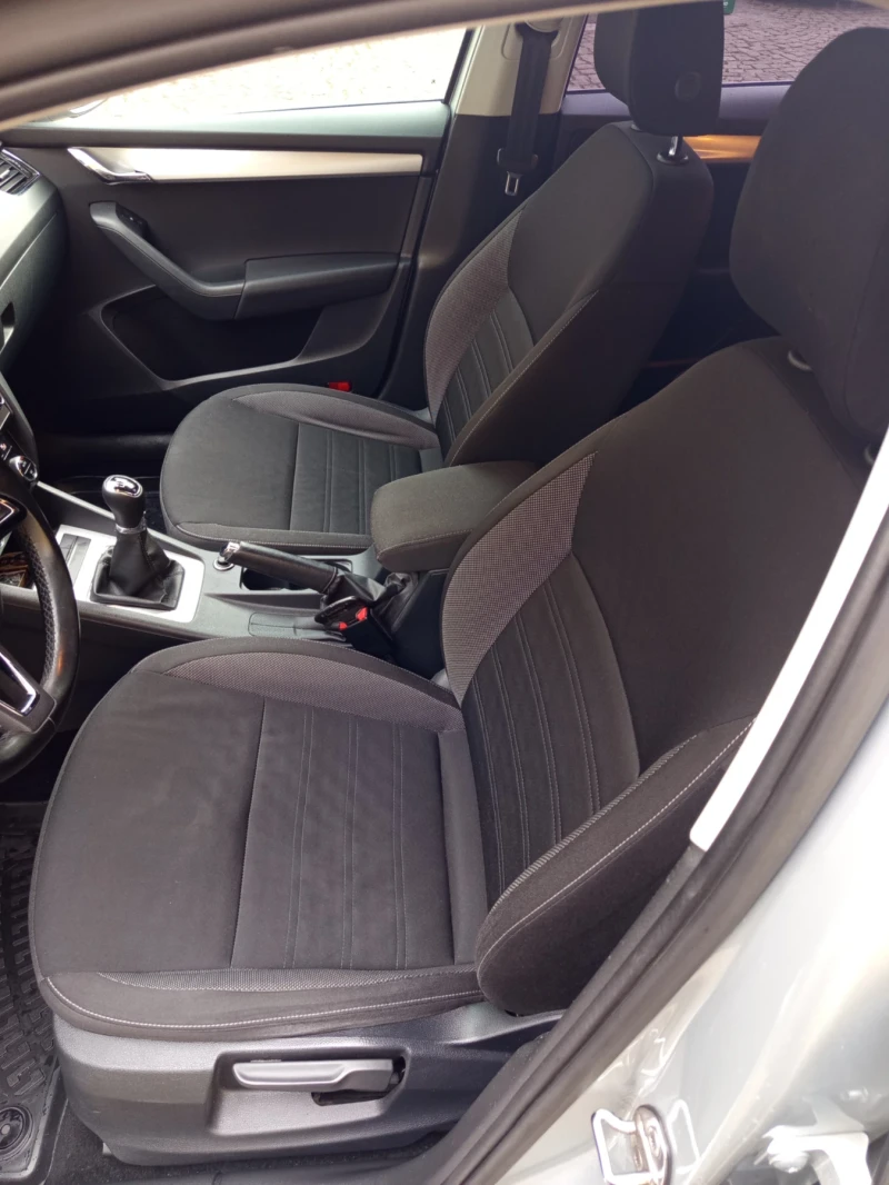 Skoda Octavia Skoda Octavia 1.6. TDI Style, снимка 9 - Автомобили и джипове - 52999722