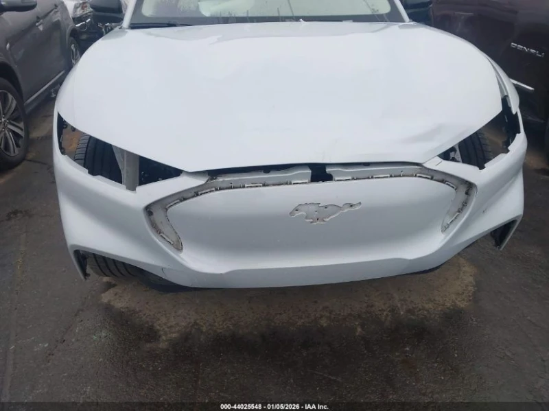 Ford Mustang Mach-E Premium RWD, снимка 6 - Автомобили и джипове - 53587224