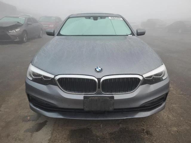 BMW 530, снимка 3 - Автомобили и джипове - 48729076