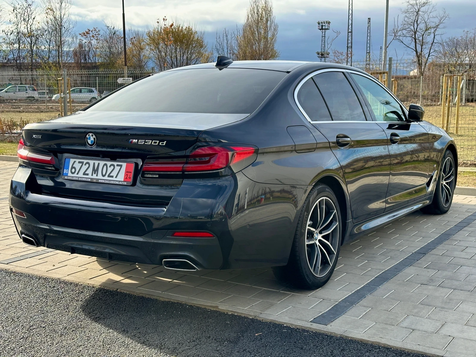 BMW 530 d xDrive M-Sport 2023 G30 ПЪЛНА ИСТОРИЯ БЕЗ АНАЛОГ - изображение 4