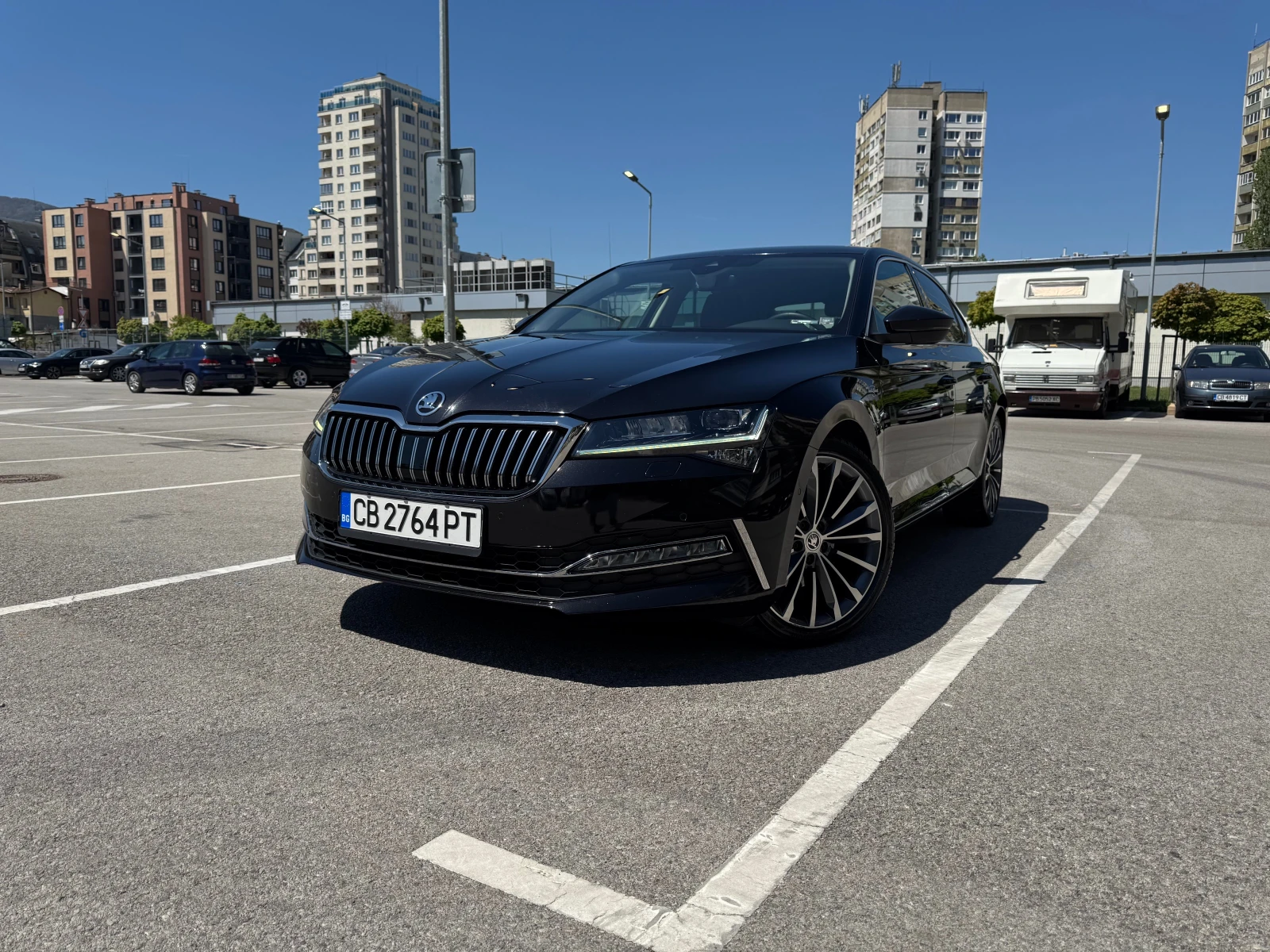 Skoda Superb Laurin & Klement 2.0TSI 190 к.с - изображение 2