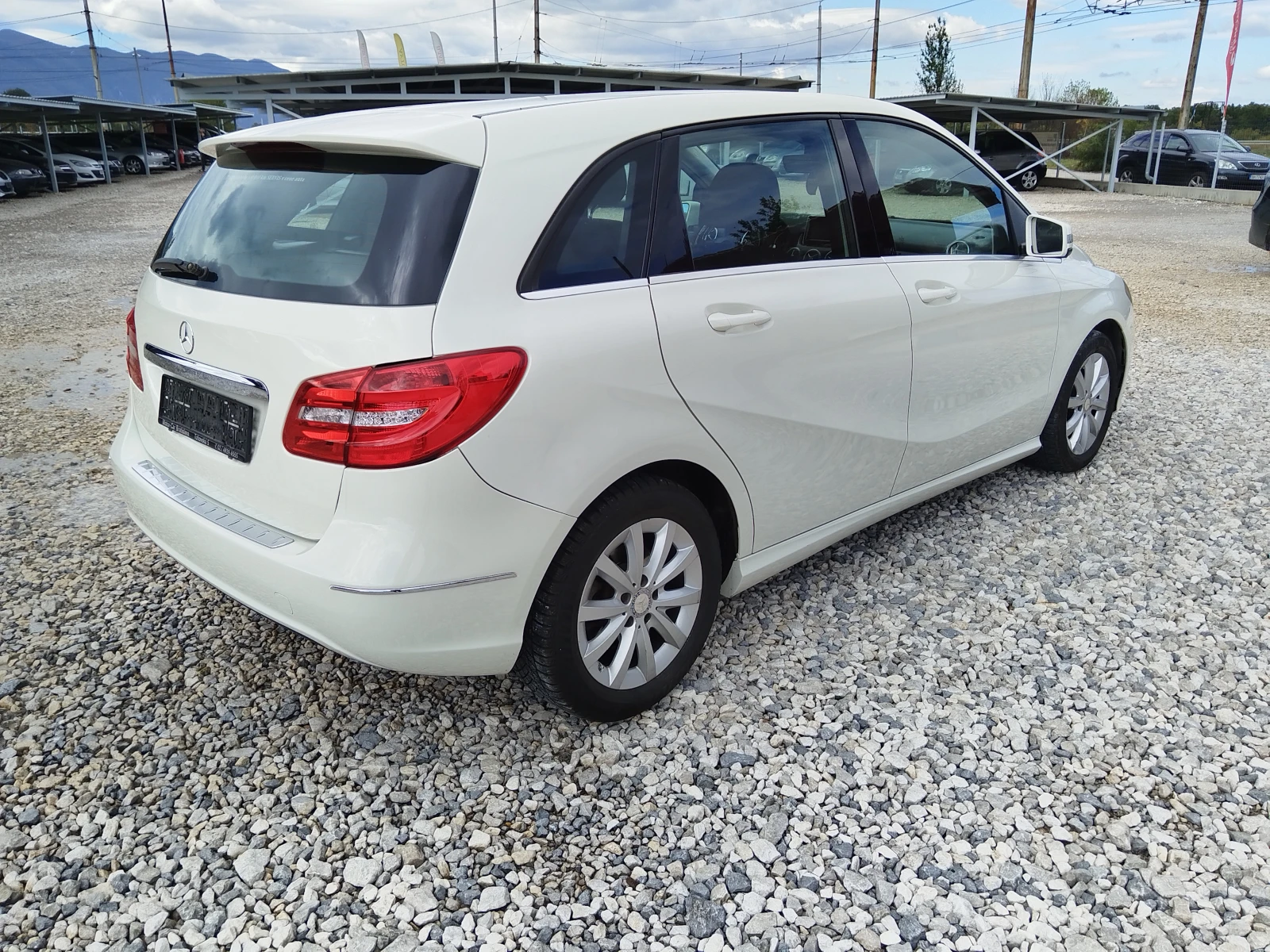 Mercedes-Benz B 180 1.5CDI-NAVI-LED-КСЕНОН-EURO5B - изображение 6