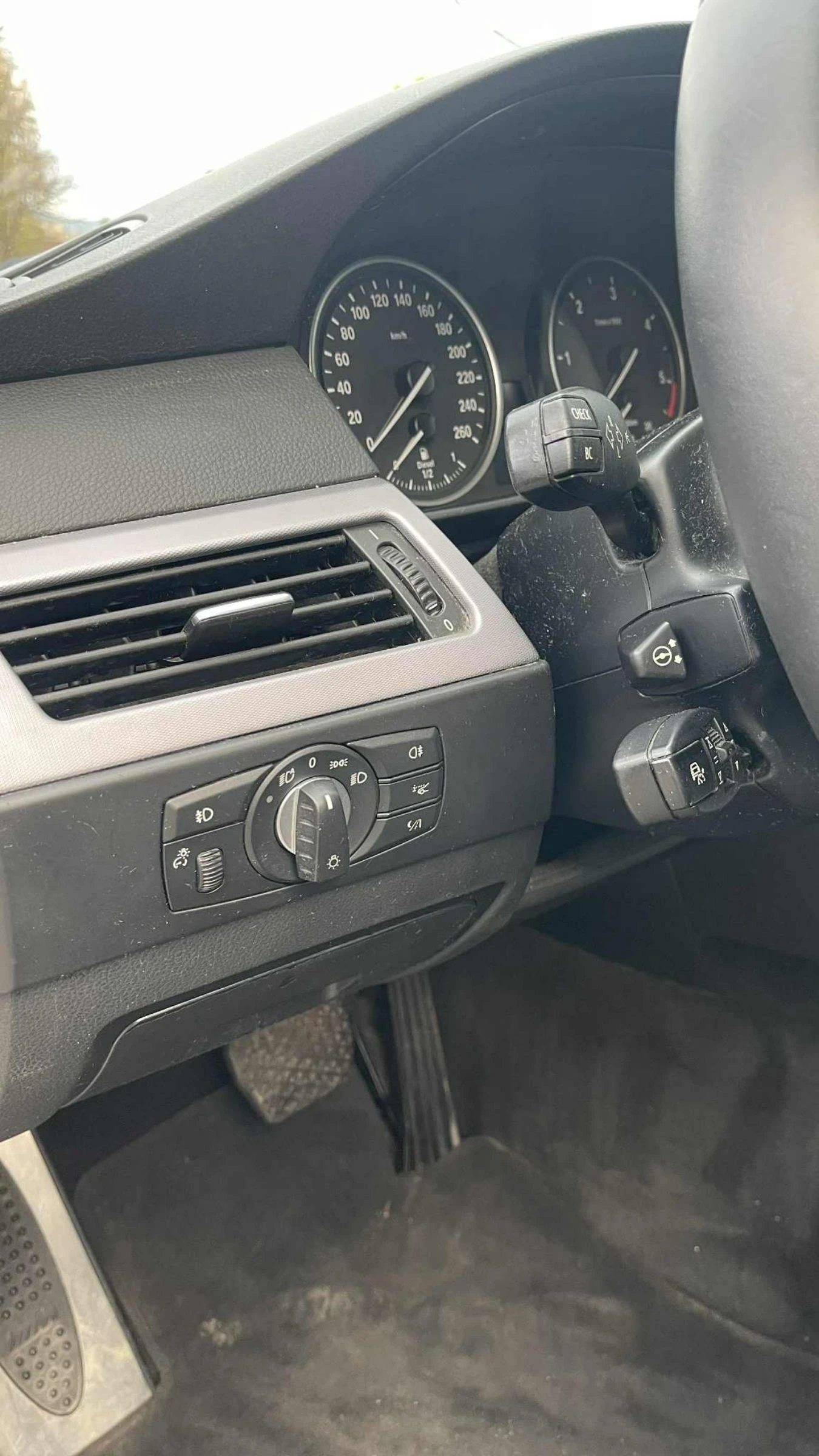 BMW 530 XD * INDIVIDUAL * KEYLESS * SOFTCLOSE * HEADUP  | Mobile.bg   7