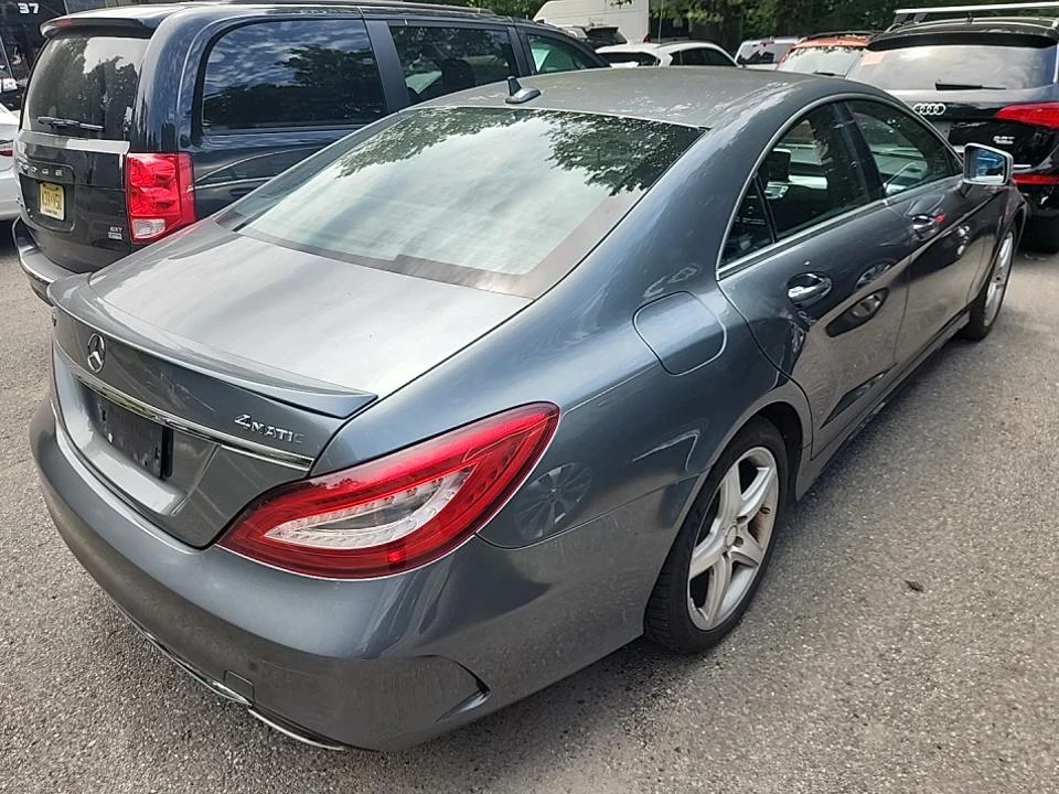 Mercedes-Benz CLS 400 4MATIC * CARFAX * БЕЗ ПЪРВОНАЧАЛНА ВНОСКА - изображение 4