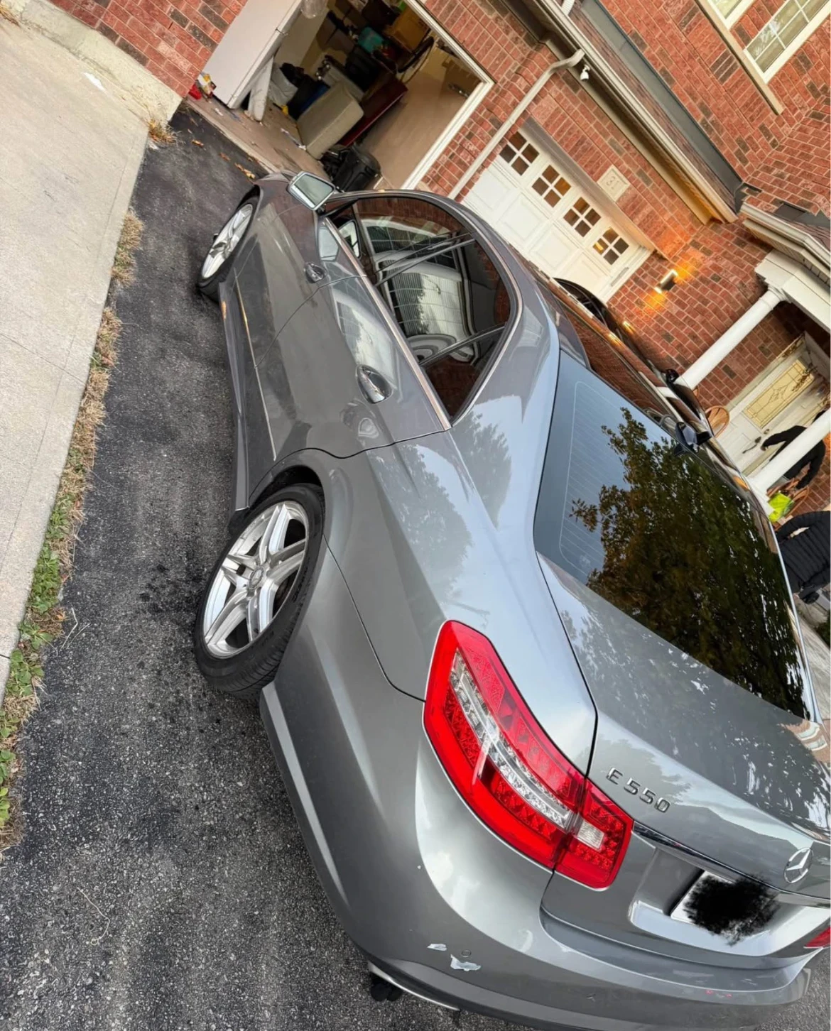 Mercedes-Benz E 500 4MATIC * * ОБДУХВАНЕ * * CARFAX * * АВТО КРЕДИТ *  - изображение 3