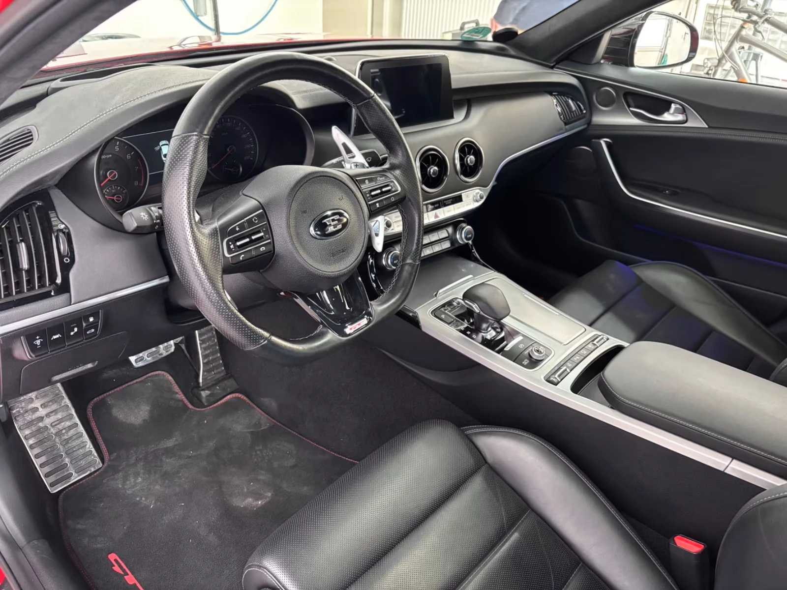 Kia Stinger GT 4WD 3.3 | Mobile.bg � ����������� 14
