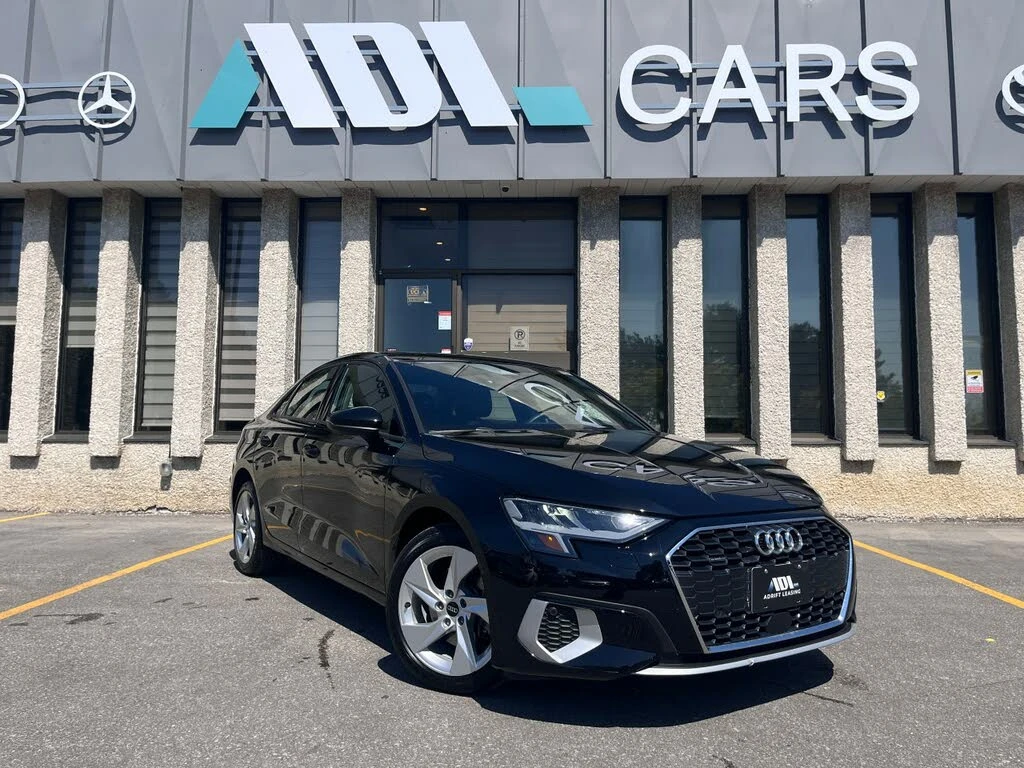 Audi A3 40TFSI* Quattro* Komfort* АвтоКредит* (ЦЕНА ДО БГ) - изображение 2