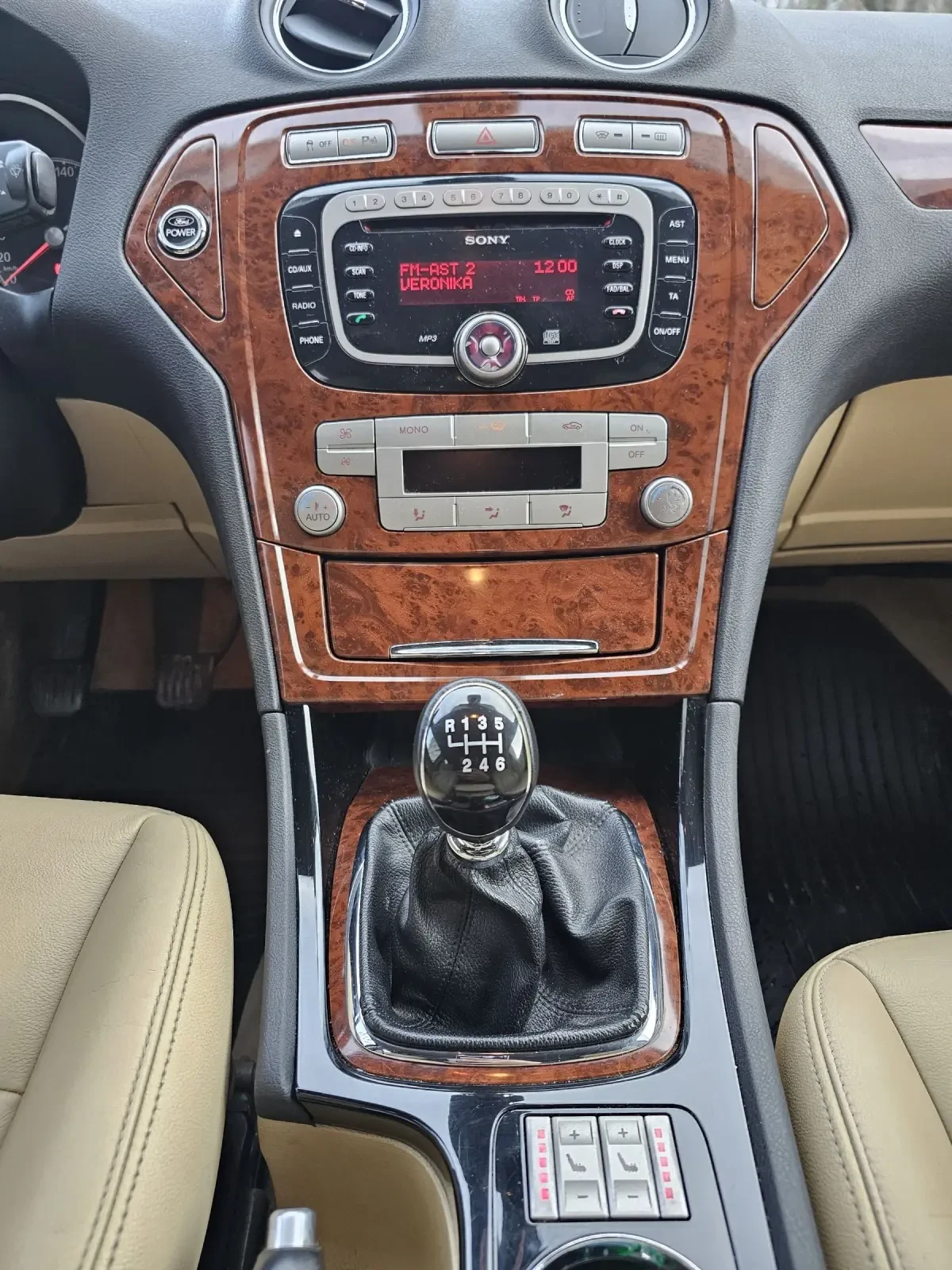 Ford Mondeo TITANIUM GHIA, снимка 11 - Автомобили и джипове - 53974642