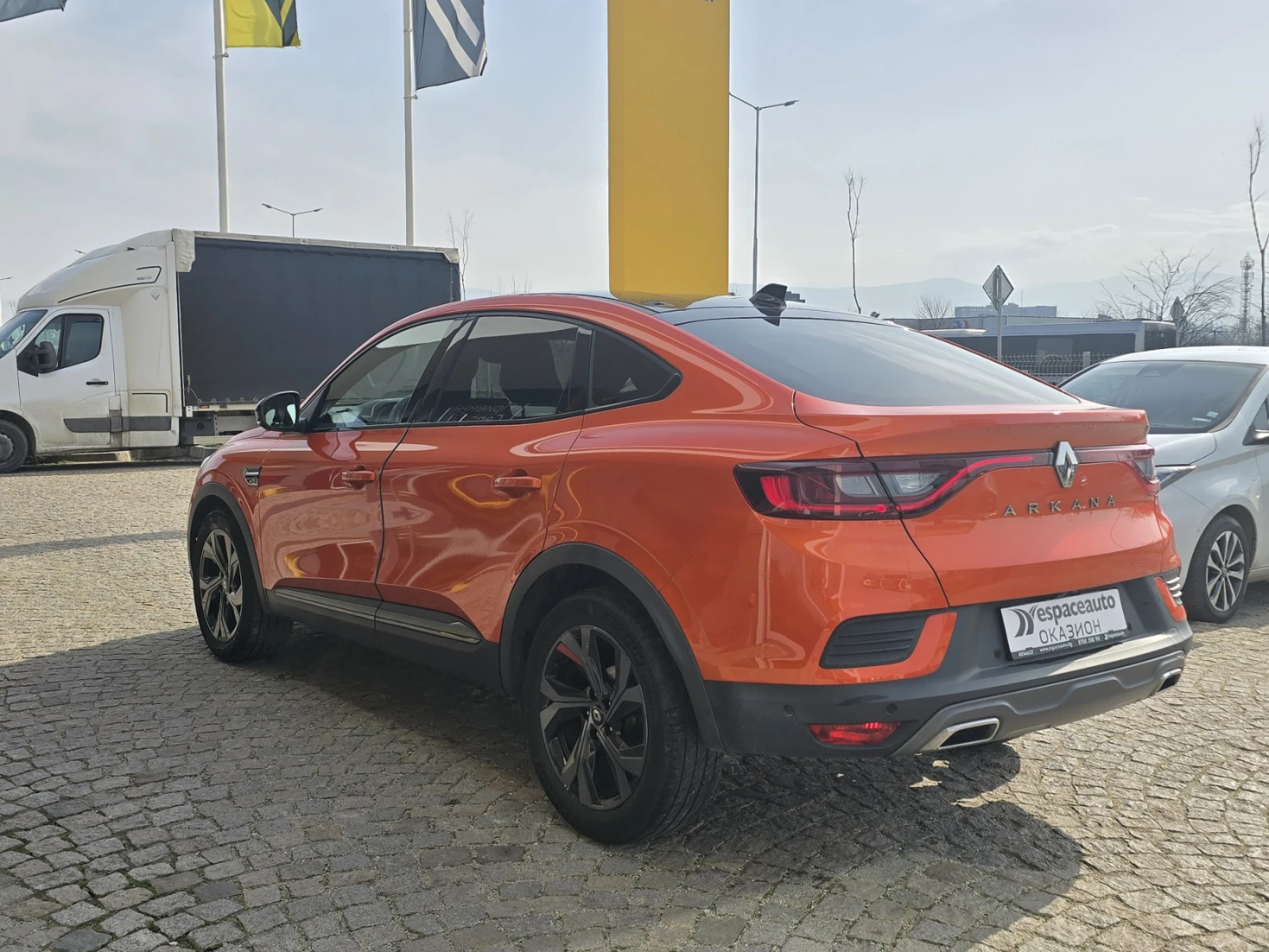 Renault Arkana 1.3TCe/EDC/RS Line, снимка 7 - Автомобили и джипове - 53709913