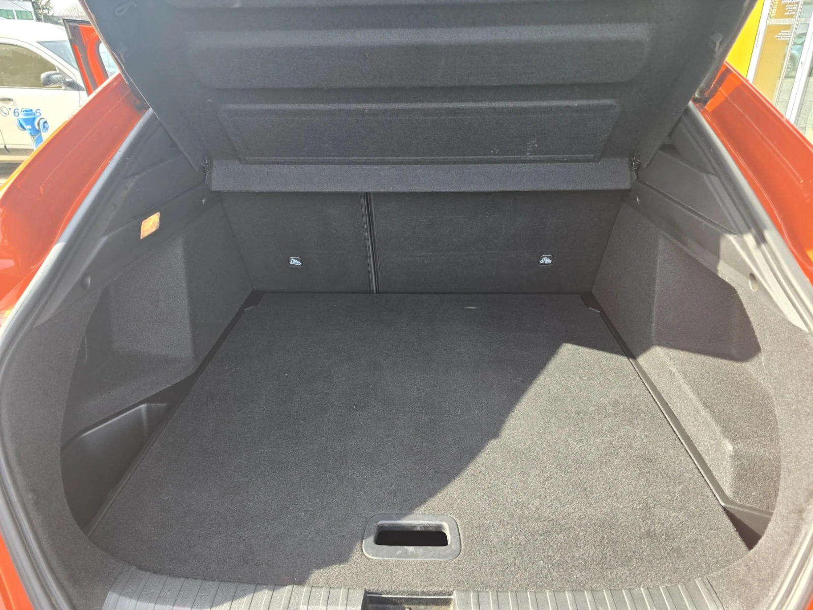 Renault Arkana 1.3TCe/EDC/RS Line, снимка 15 - Автомобили и джипове - 53709913