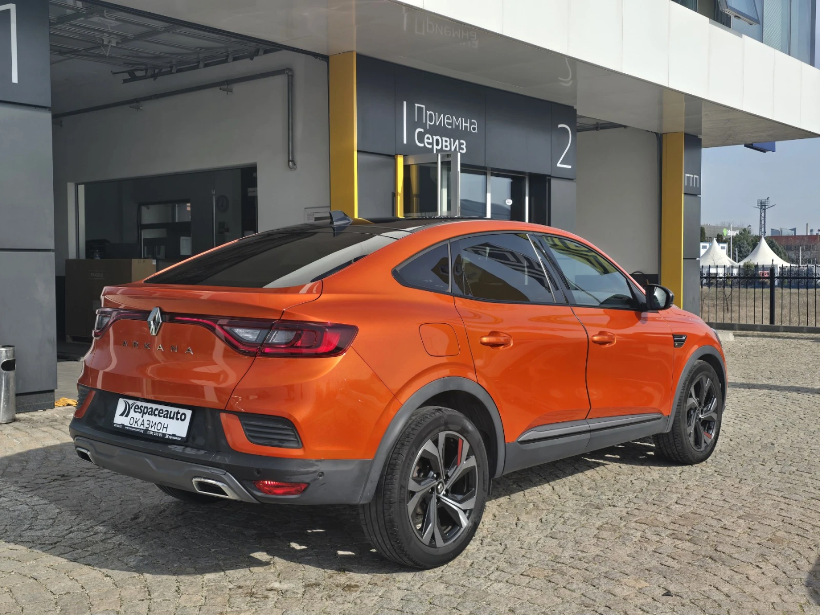 Renault Arkana 1.3TCe/EDC/RS Line, снимка 5 - Автомобили и джипове - 53709913