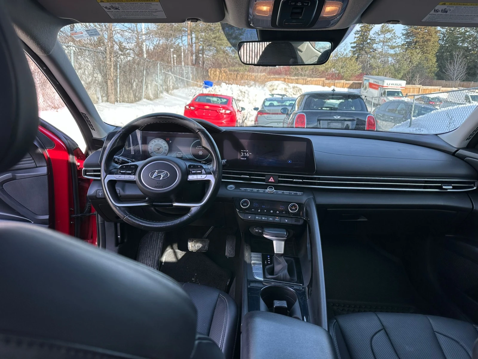 Hyundai Elantra Ultimate Tech * * CARFAX * * АВТО КРЕДИТ * * , снимка 10 - Автомобили и джипове - 54058694