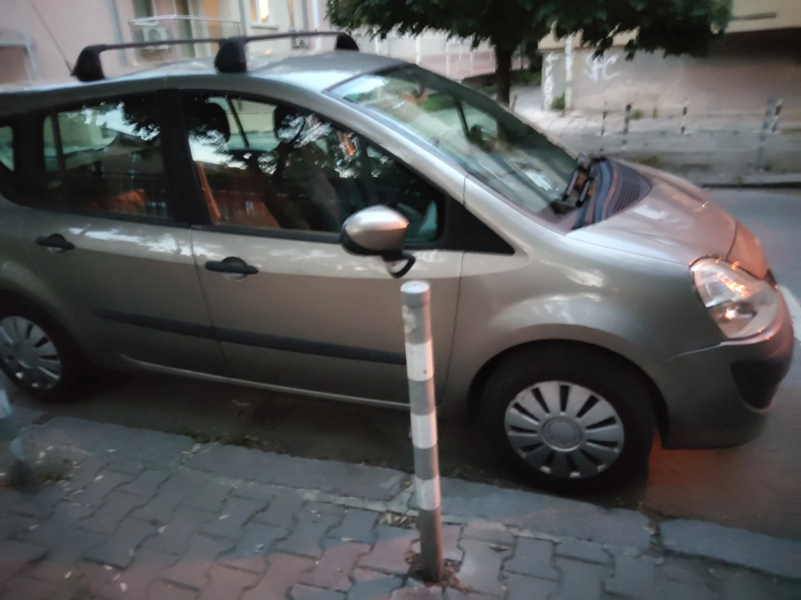 Renault Modus 1.2 16V, снимка 14 - Автомобили и джипове - 54064244