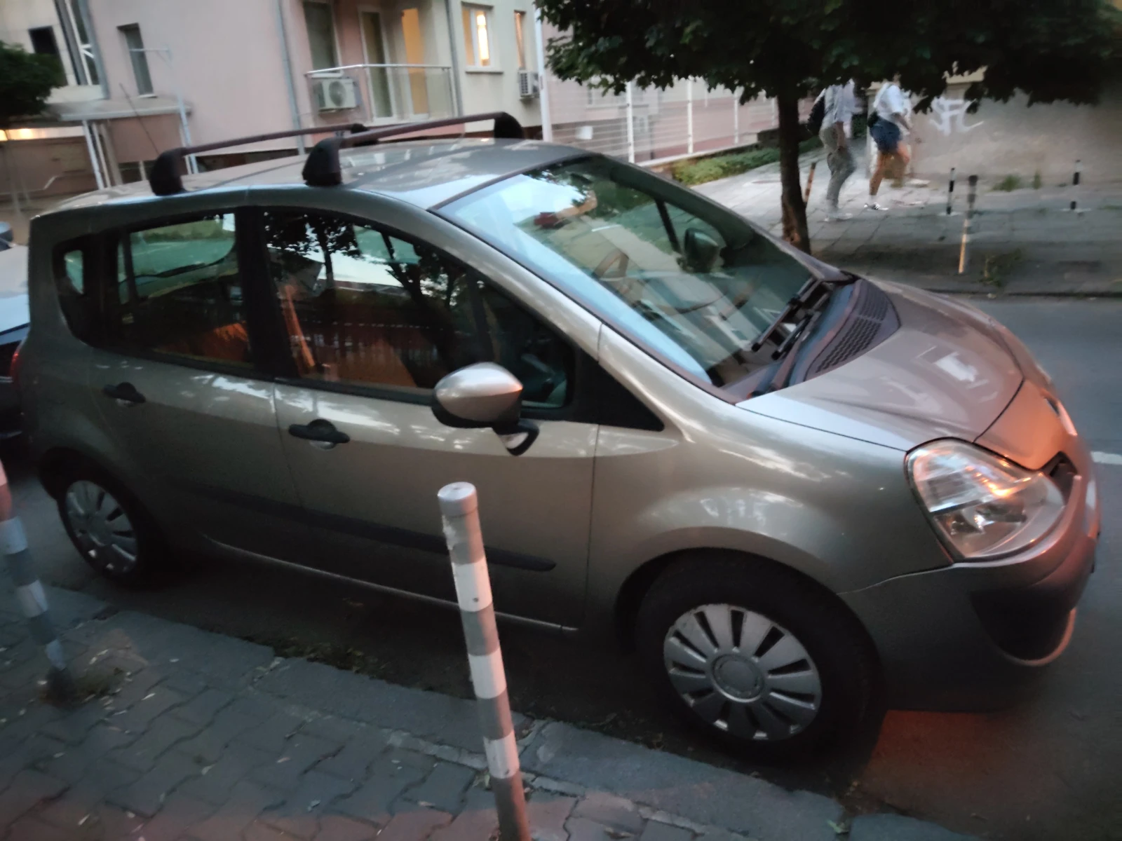 Renault Modus 1.2 16V, снимка 15 - Автомобили и джипове - 54064244