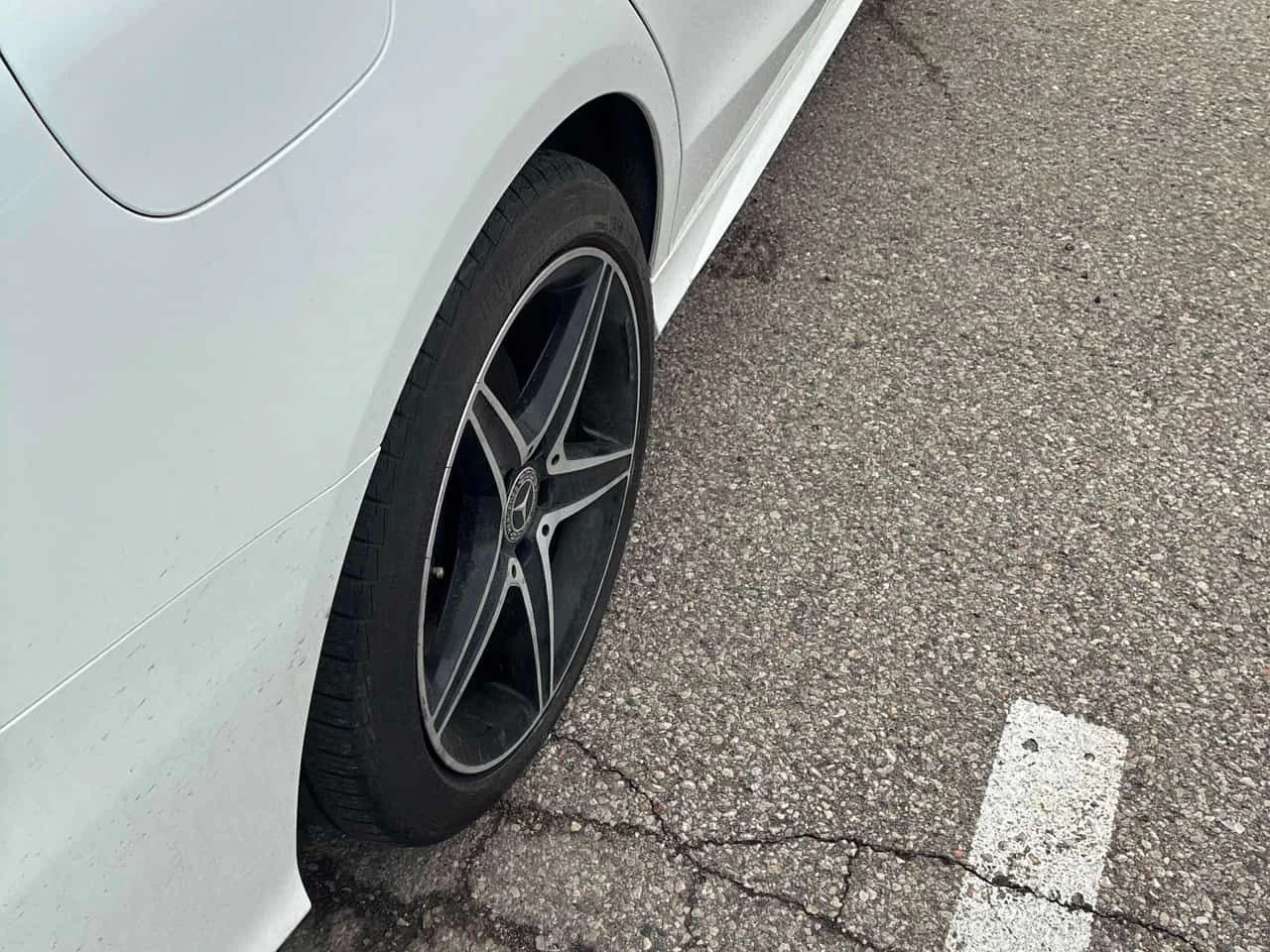 Mercedes-Benz C 300 CARFAX, снимка 13 - Автомобили и джипове - 54084866