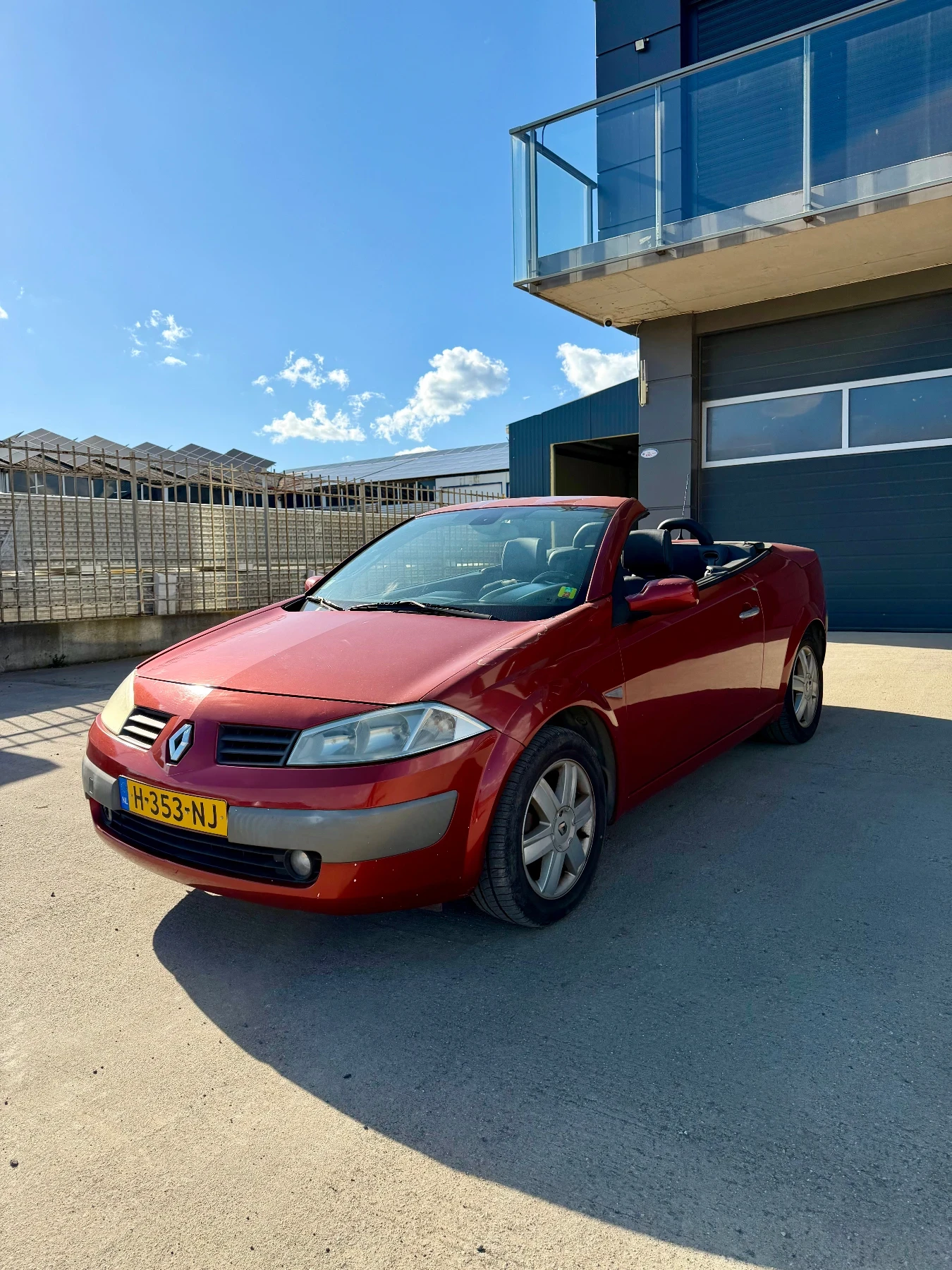 Renault Megane 1.9 DCI - Кабрио - Твърд Таван, снимка 3 - Автомобили и джипове - 54140808