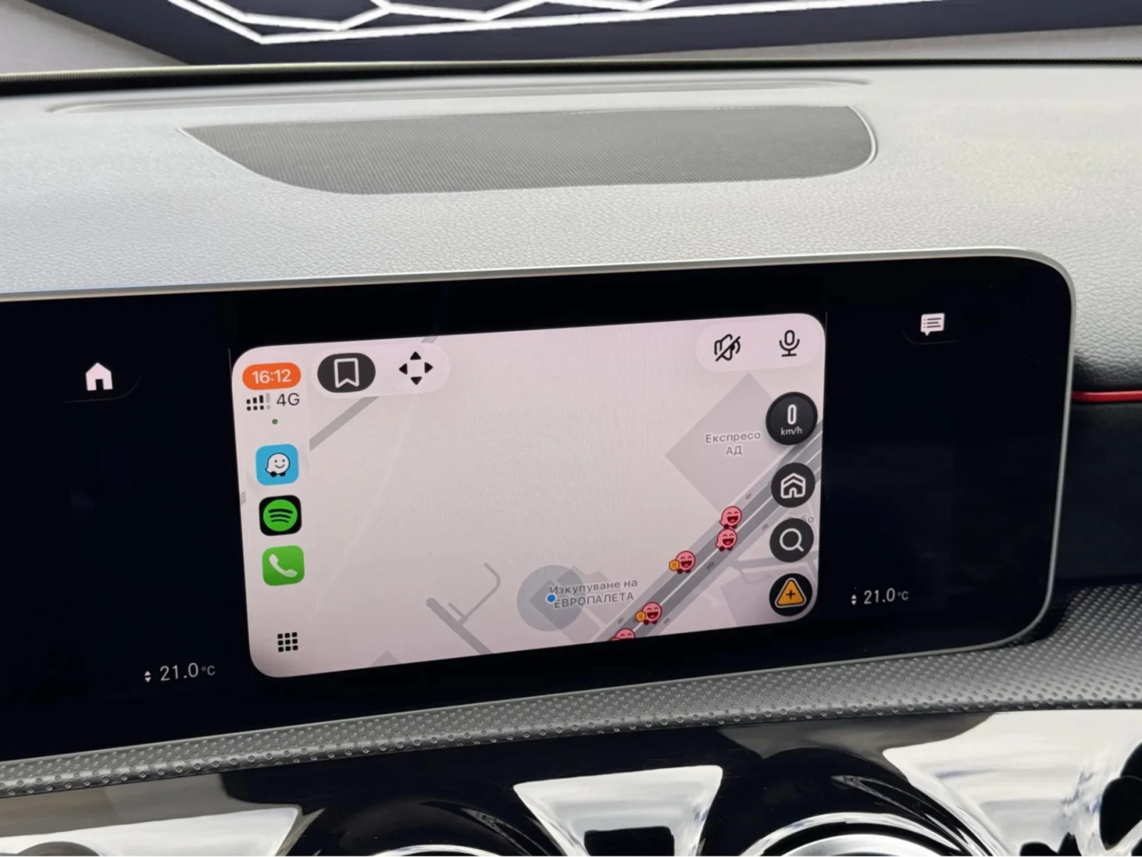 Mercedes-Benz A 180 AMG-PACKET ДИСТРОНИК НАВИГАЦИЯ КОЖА ПОДГРЕВ , снимка 13 - Автомобили и джипове - 54149555