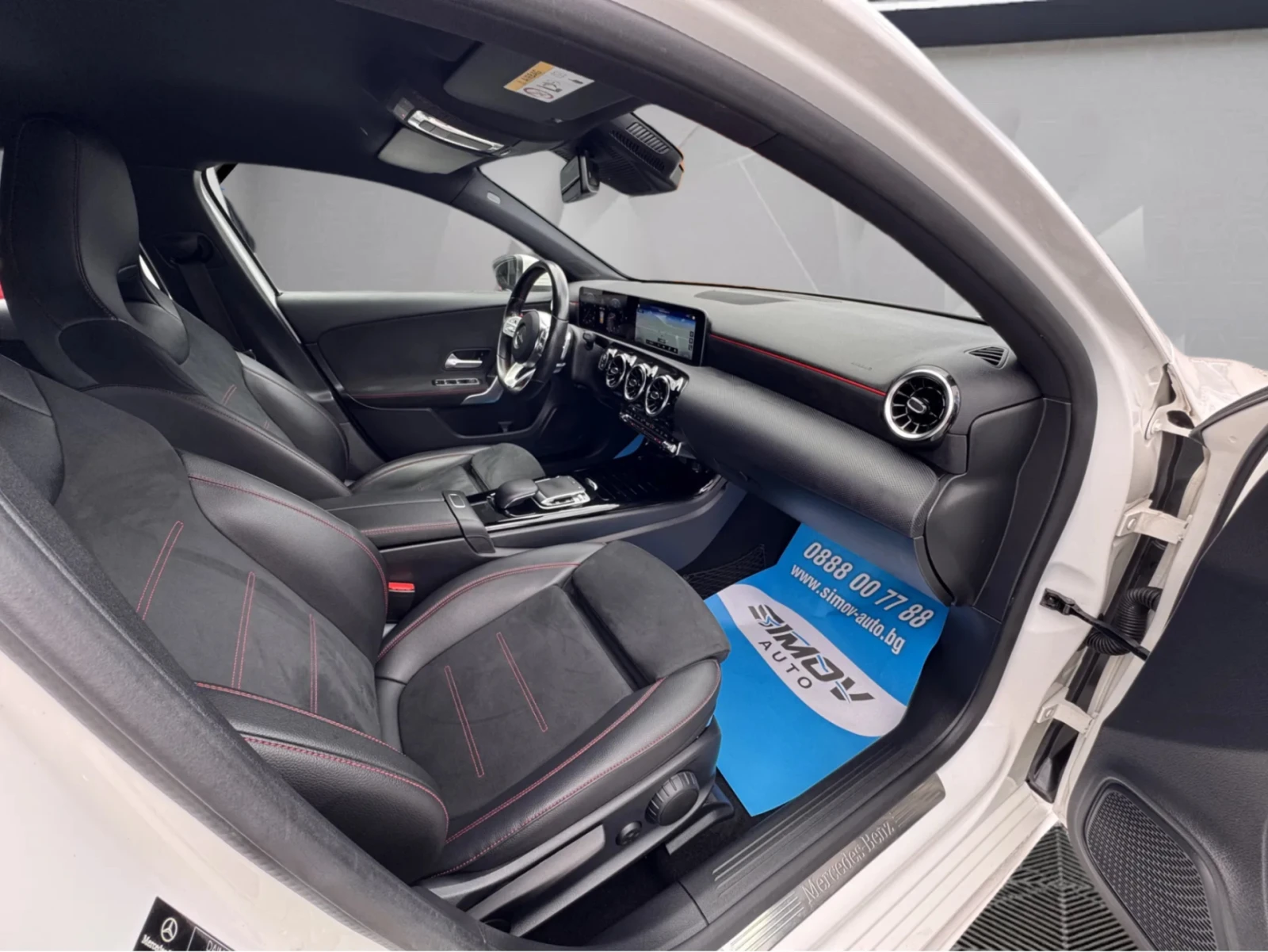 Mercedes-Benz A 180 AMG-PACKET ДИСТРОНИК НАВИГАЦИЯ КОЖА ПОДГРЕВ , снимка 14 - Автомобили и джипове - 54149555