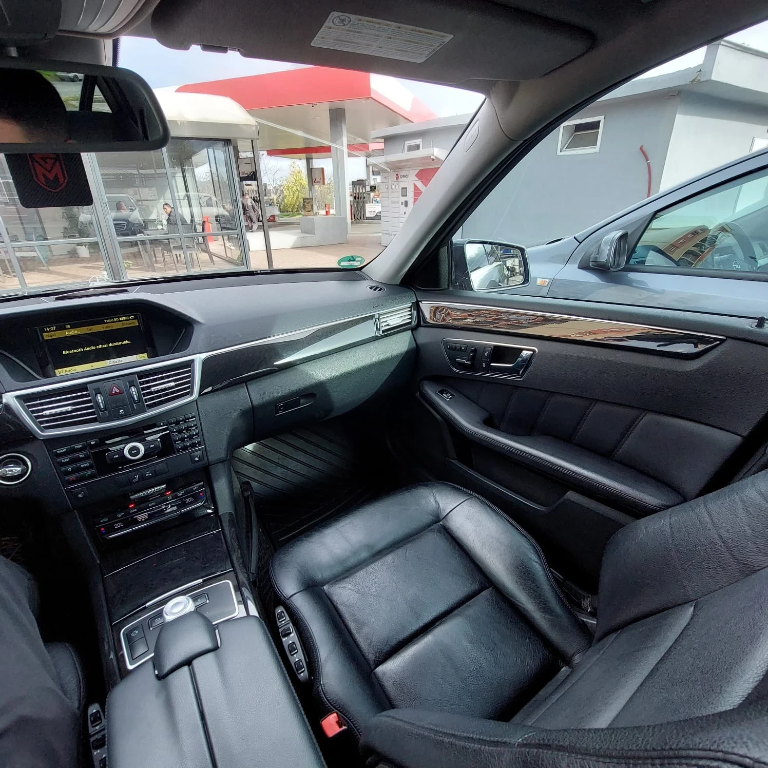 Mercedes-Benz E 350, снимка 7 - Автомобили и джипове - 54577129