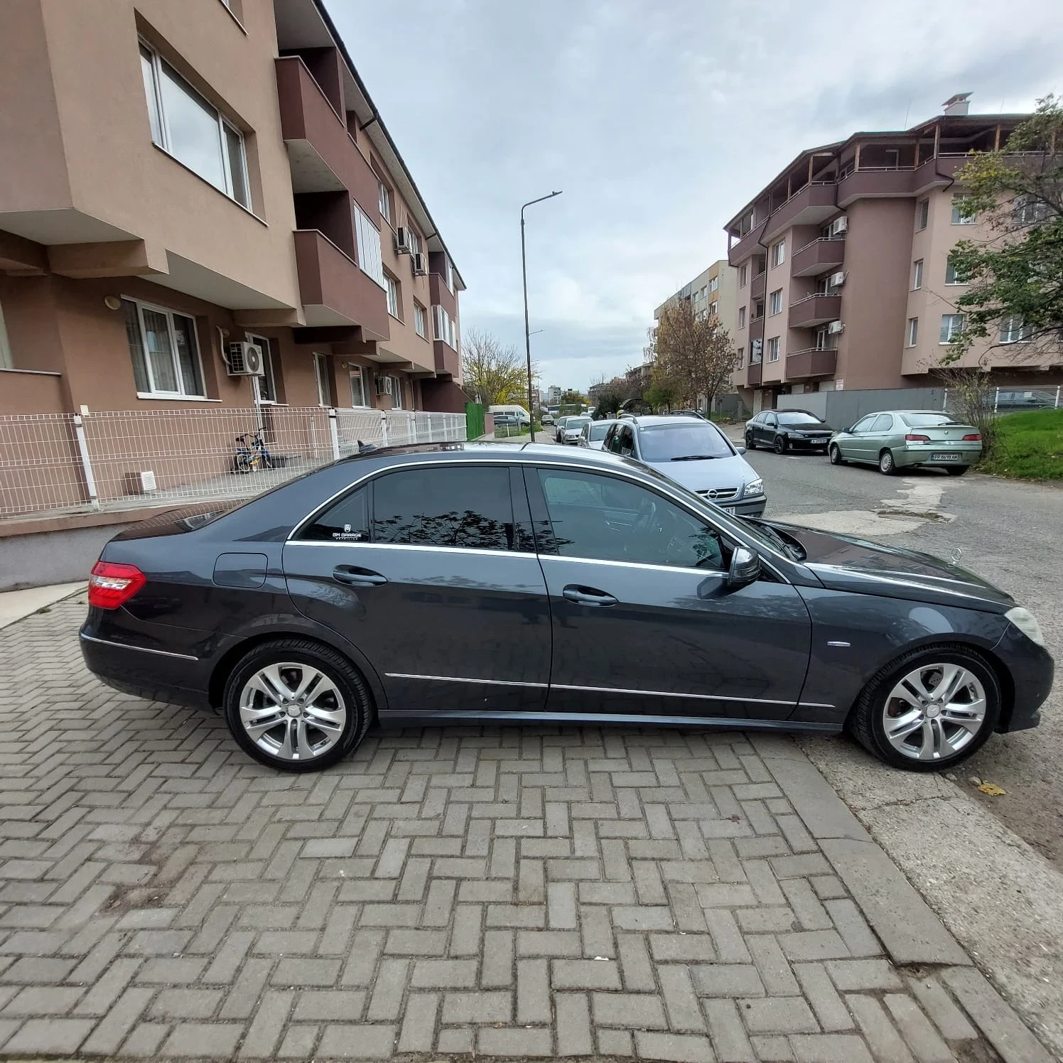 Mercedes-Benz E 350, снимка 5 - Автомобили и джипове - 54577129