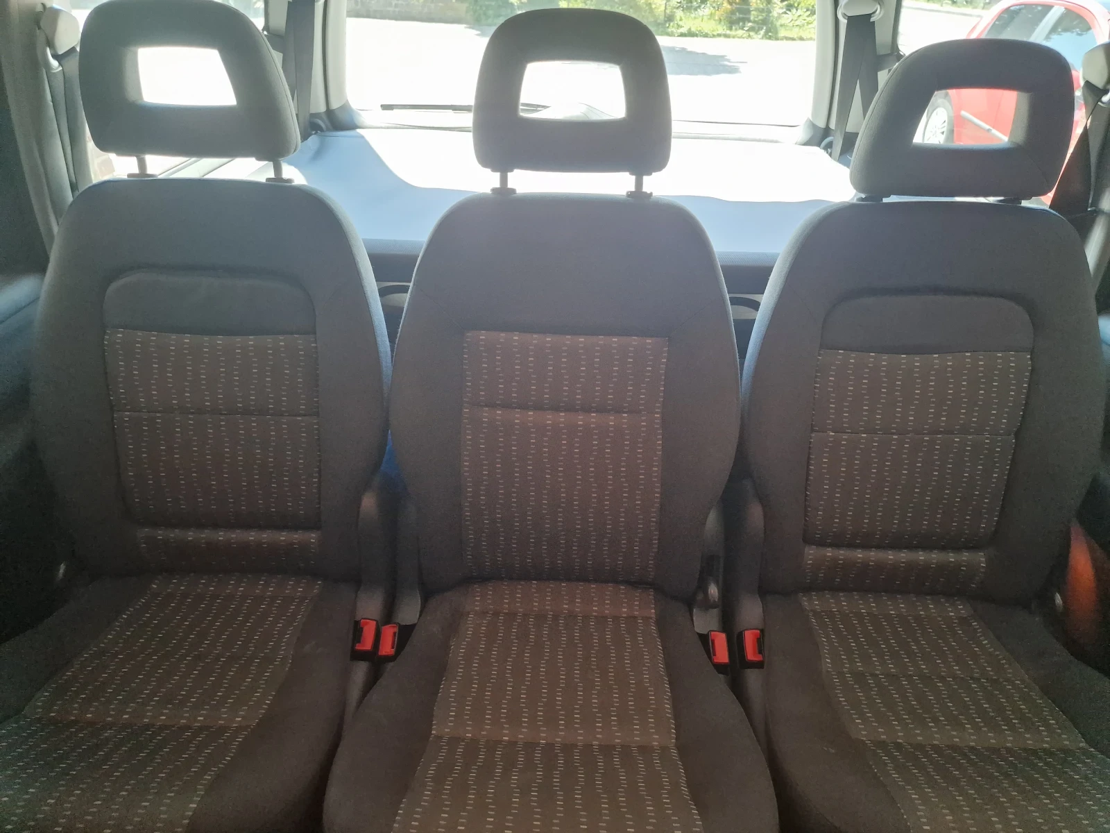 Seat Alhambra, снимка 10 - Автомобили и джипове - 54985664