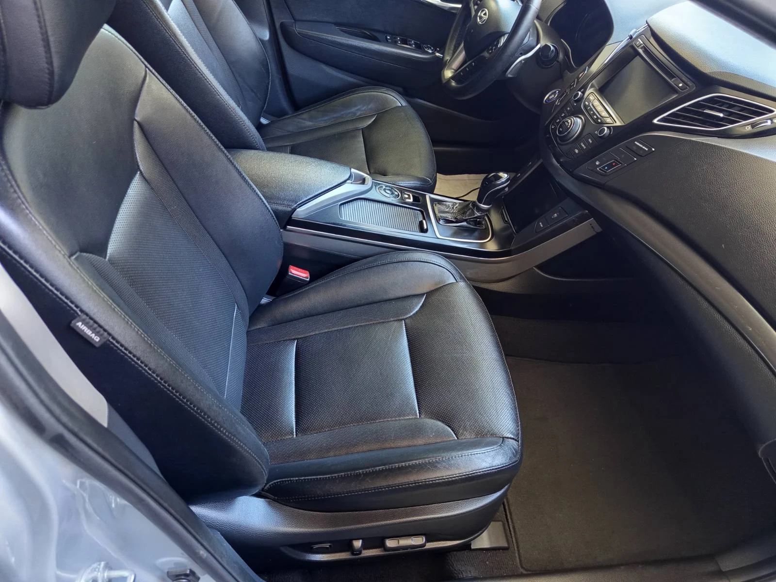 Hyundai I40 1.7 crdi, снимка 8 - Автомобили и джипове - 55045835