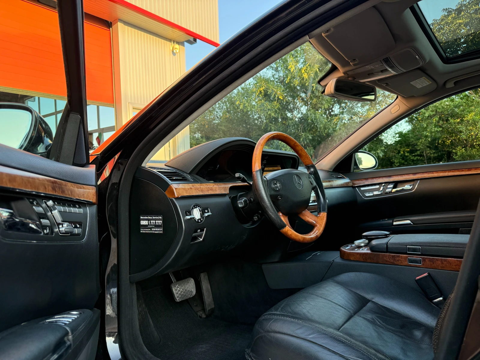 Mercedes-Benz S 320 Night/Вакум/Обдух/Подгрев, снимка 7 - Автомобили и джипове - 55482367