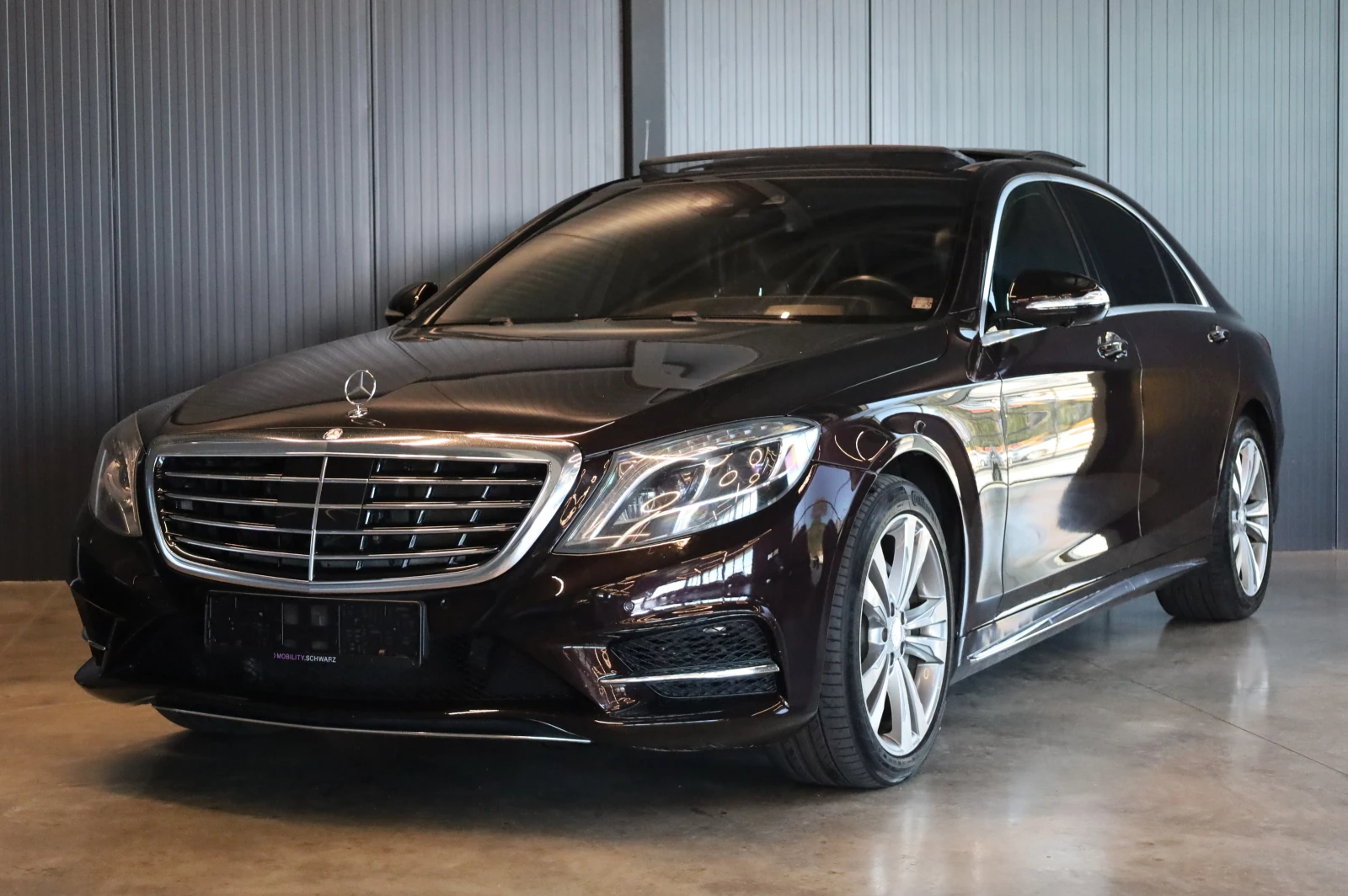 Mercedes-Benz S 350 4 MATIC* AMG* 3 TV* EXCLUSIVE* LONG* , снимка 3 - Автомобили и джипове - 55689149