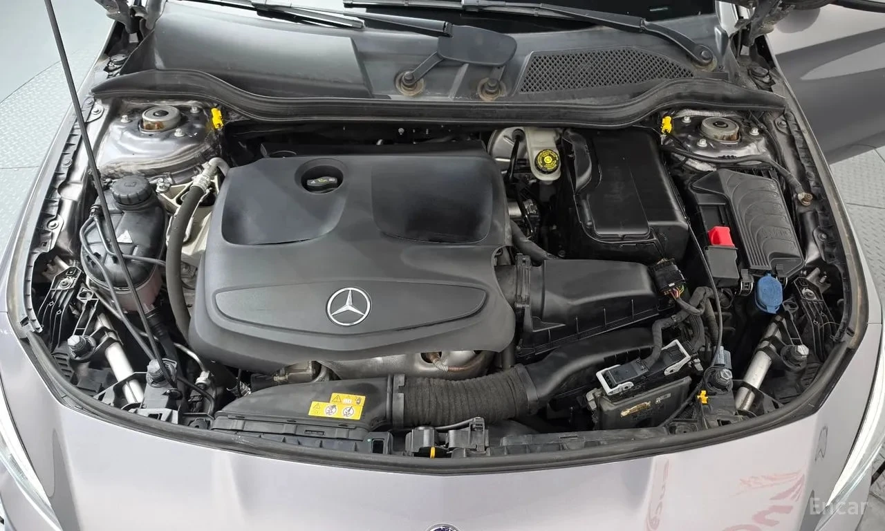 Mercedes-Benz CLA 220 AMG-PACK| ALCANTARA| ПАМЕТ| ПАНОРАМА| ПОДГРЕВИ| , снимка 6 - Автомобили и джипове - 56108102