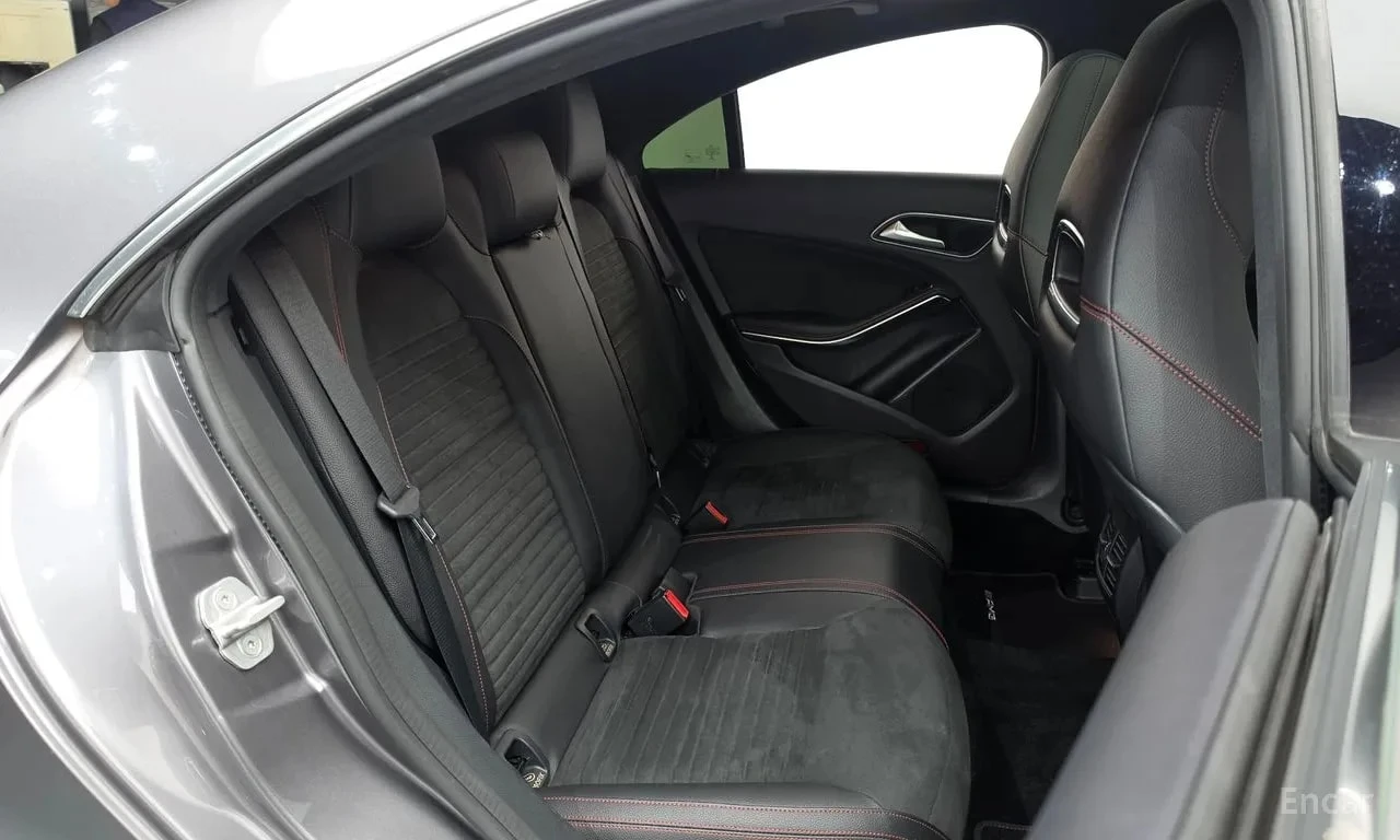Mercedes-Benz CLA 220 AMG-PACK| ALCANTARA| ПАМЕТ| ПАНОРАМА| ПОДГРЕВИ| , снимка 11 - Автомобили и джипове - 56108102