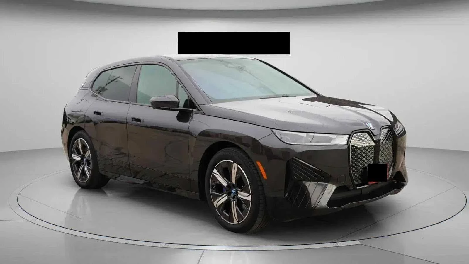 BMW iX xDrive50 | CARFAX | БЕЗ ИНЦИДЕНТИ, снимка 4 - Автомобили и джипове - 56123028