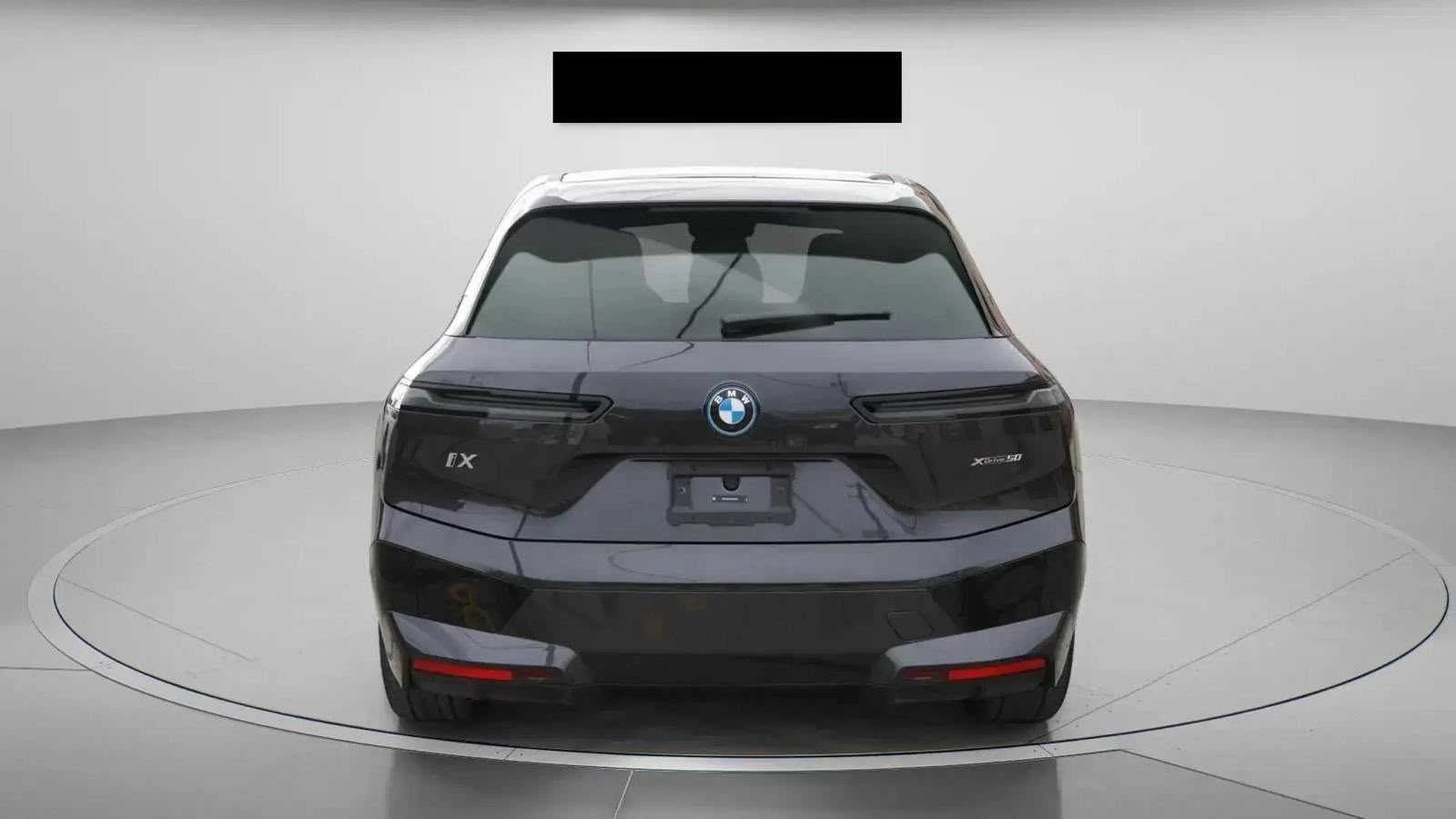 BMW iX xDrive50 | CARFAX | БЕЗ ИНЦИДЕНТИ, снимка 5 - Автомобили и джипове - 56123028