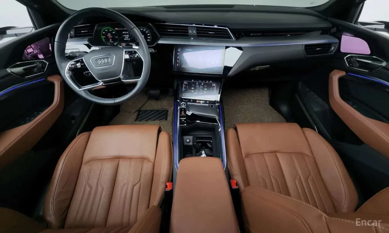 Audi E-Tron * 55 Quattro Premium * ЦЕНА ДО БГ, снимка 8 - Автомобили и джипове - 56260633