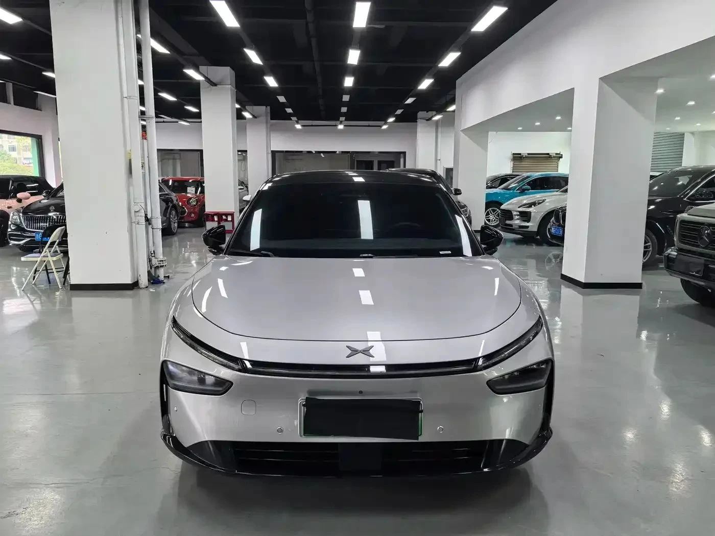 Xpeng P7, снимка 2 - Автомобили и джипове - 56710472