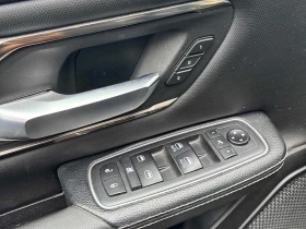 Dodge RAM 1500 * Sport * CARFAX * БЕЗ ПЪРВОНАЧАЛНА ВНОСКА, снимка 13