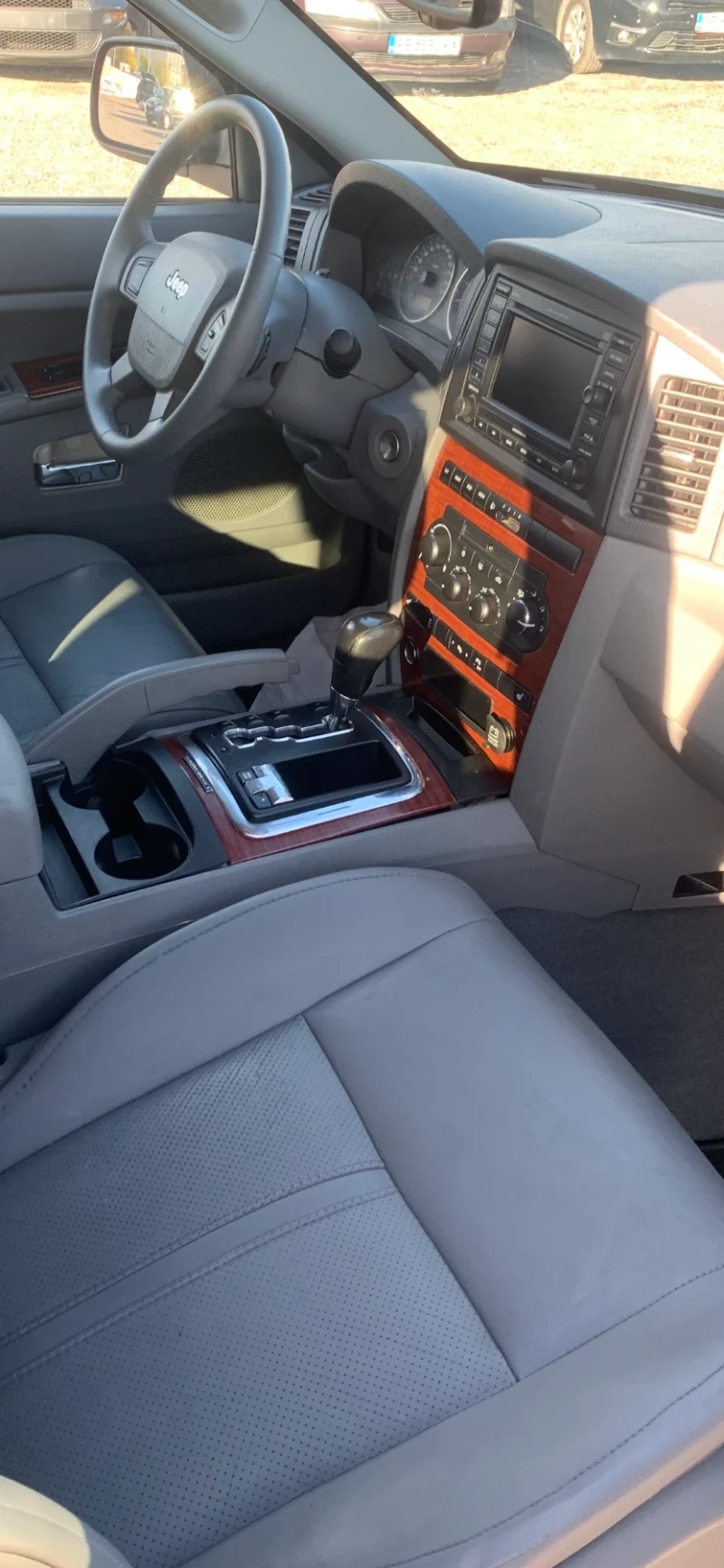 Jeep Grand cherokee 3.0 CRD 4x4, снимка 4 - Автомобили и джипове - 47102272