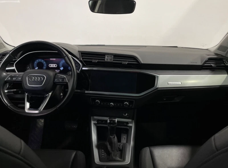 Audi Q3 Автокредит* , снимка 6 - Автомобили и джипове - 52749510