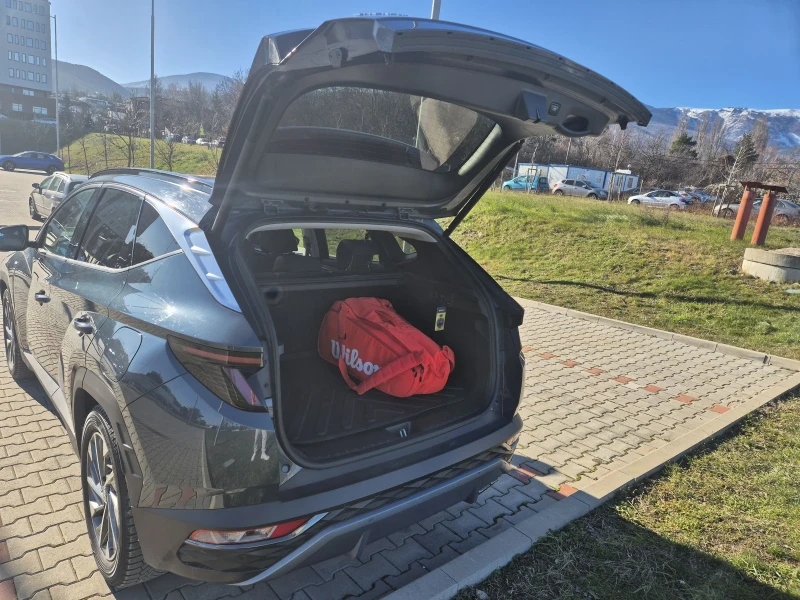 Hyundai Tucson 1.6 Mild Hybrid 4x4, снимка 11 - Автомобили и джипове - 52926572